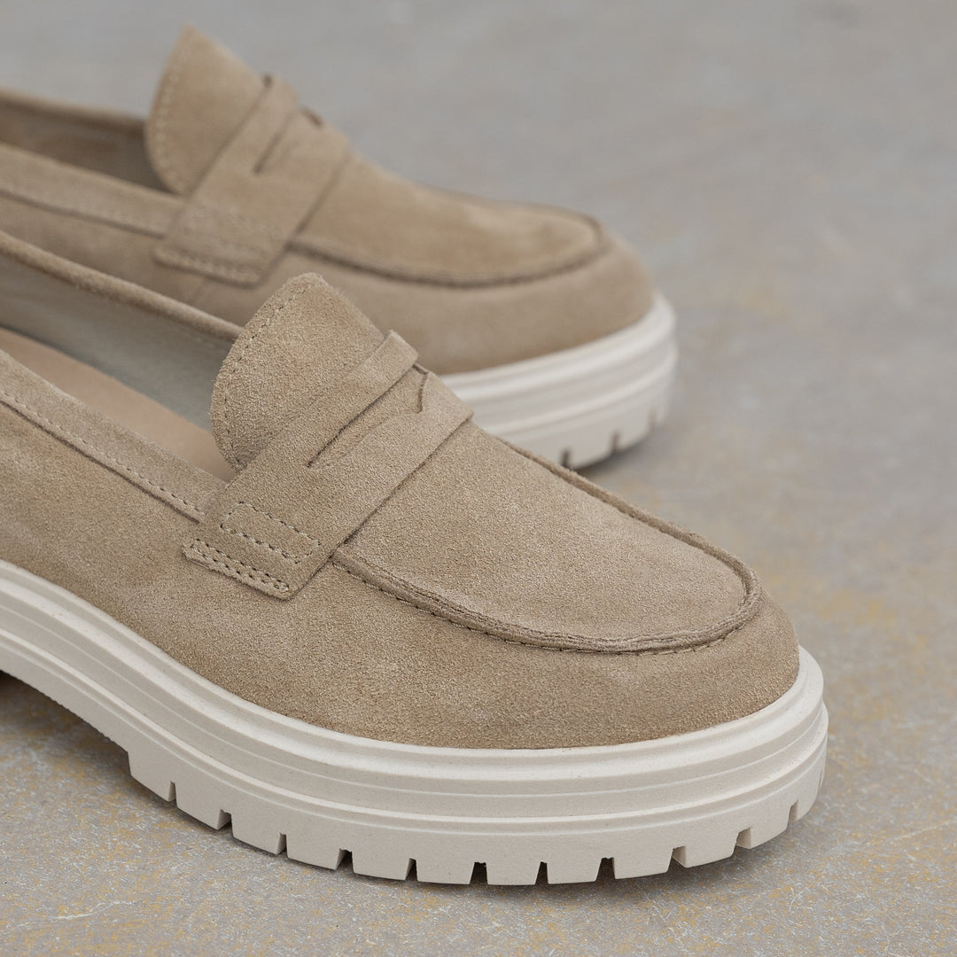 LEYTON LOAFER SADDLE Taupe Suede