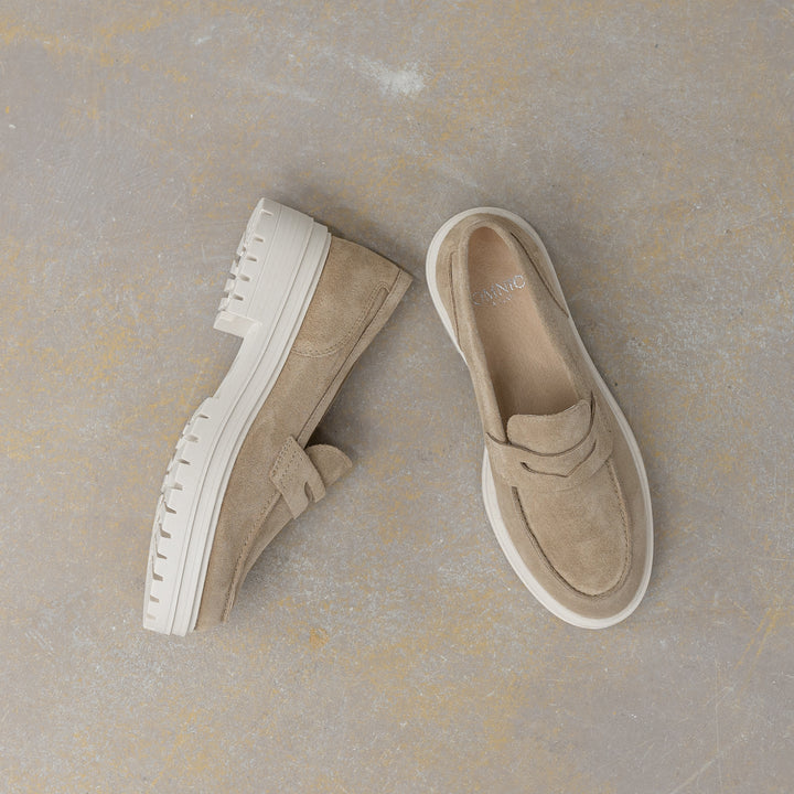 LEYTON LOAFER SADDLE Taupe Suede