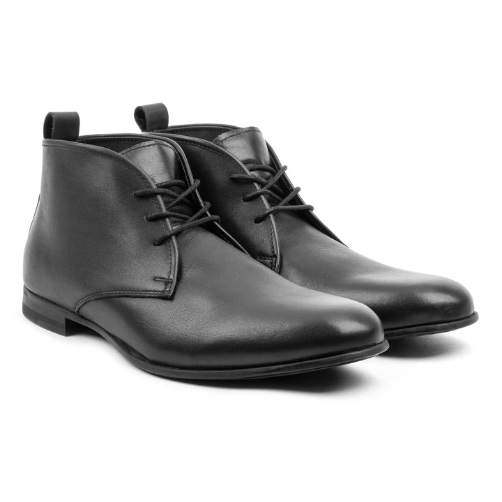 LOOP CHUCKA Black Leather Plain