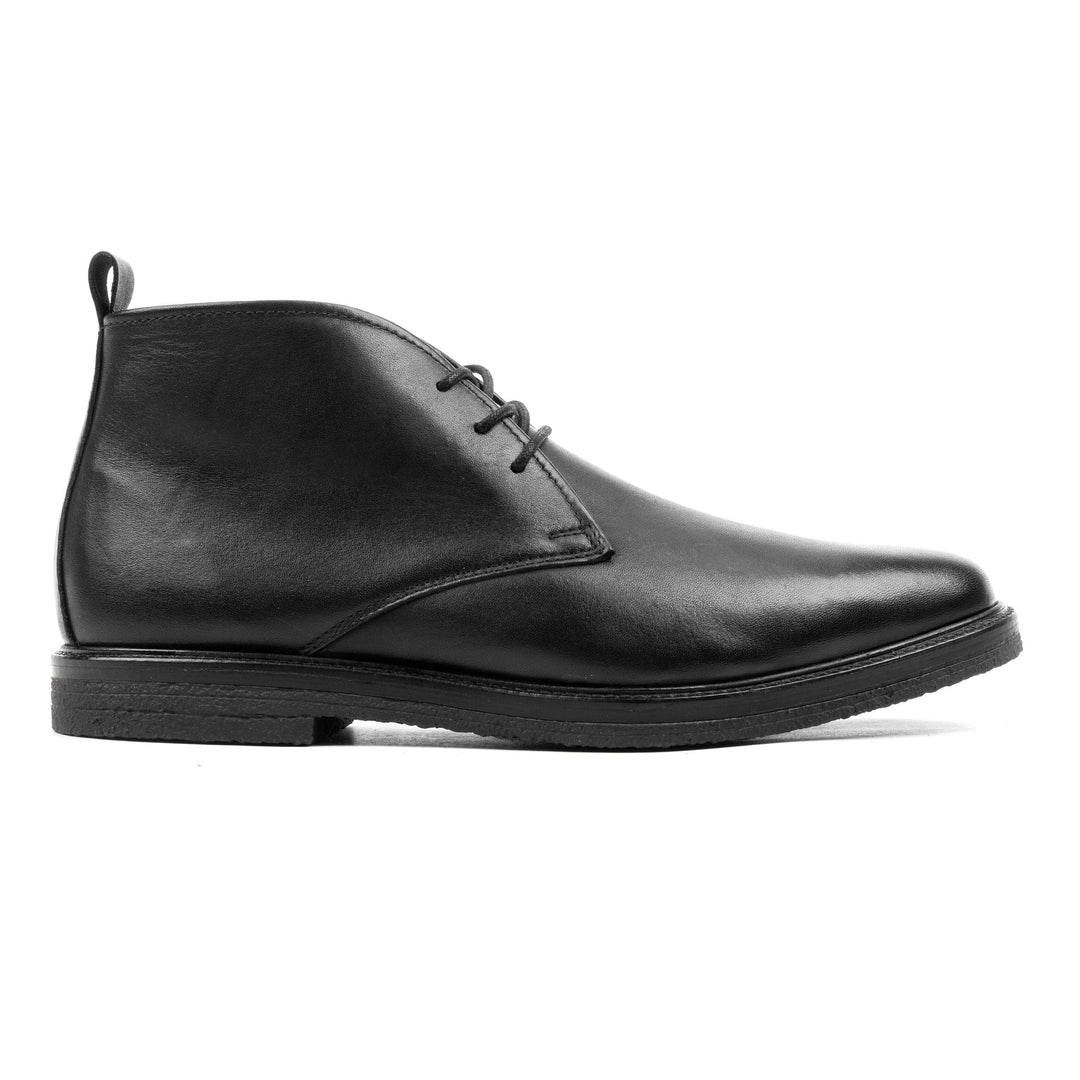 OSVALDO CHUCKKA Black Leather