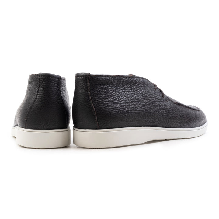 Cave moc chukka maro închis