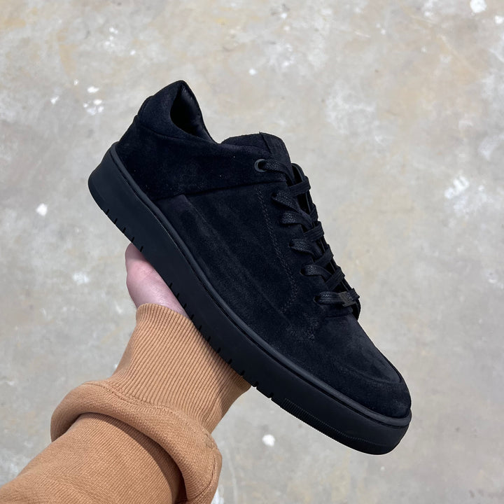 BENNET P4 LOW Off Black Suede