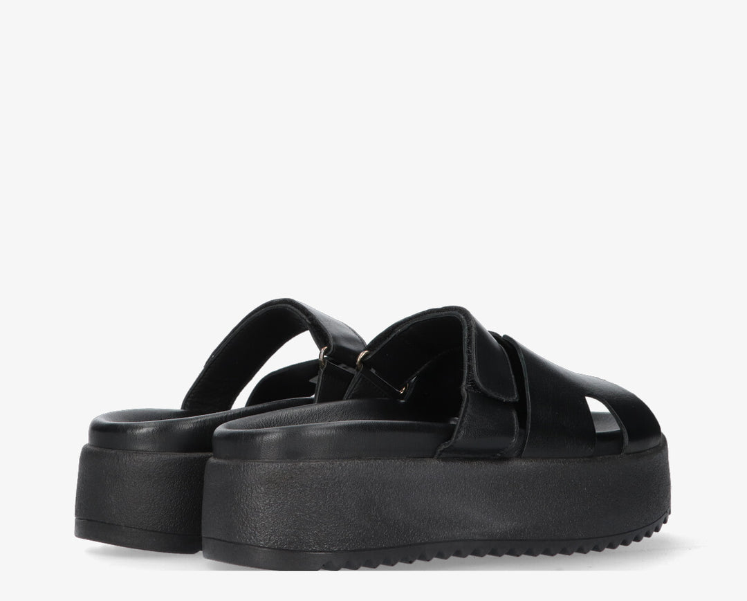 AZRA SLIPPER Black Leather