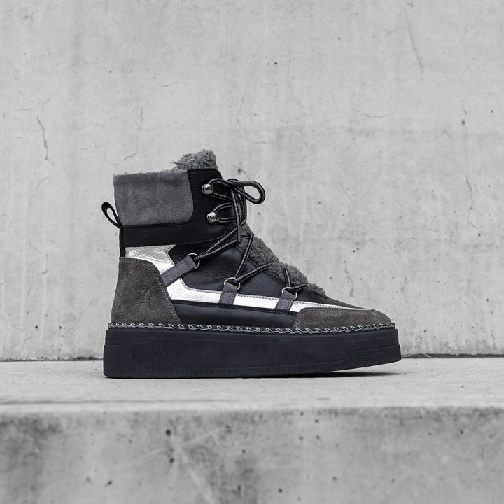 NIN SPORT BOOT Black Leather