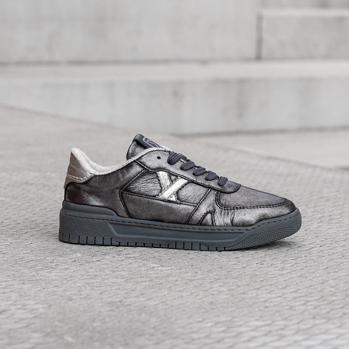 VIOLETTA SNEAKER Pewter Metalic Leather