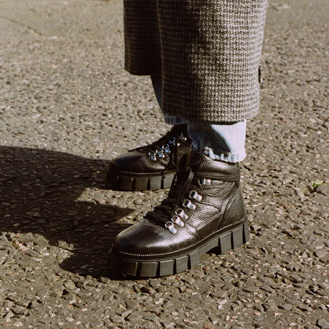 BORAGE BOOT Black Leather