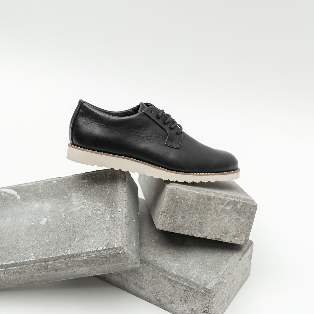 RAVAL DERBY Black Leather