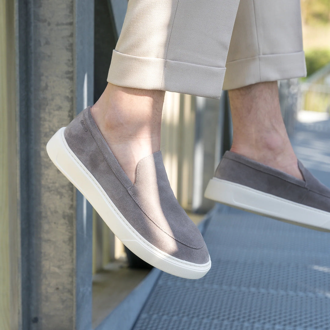 ROVIC CITY LOAFER Taupe Suede