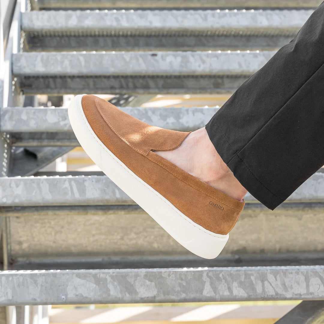 ROVIC CITY LOAFER Tan Suede