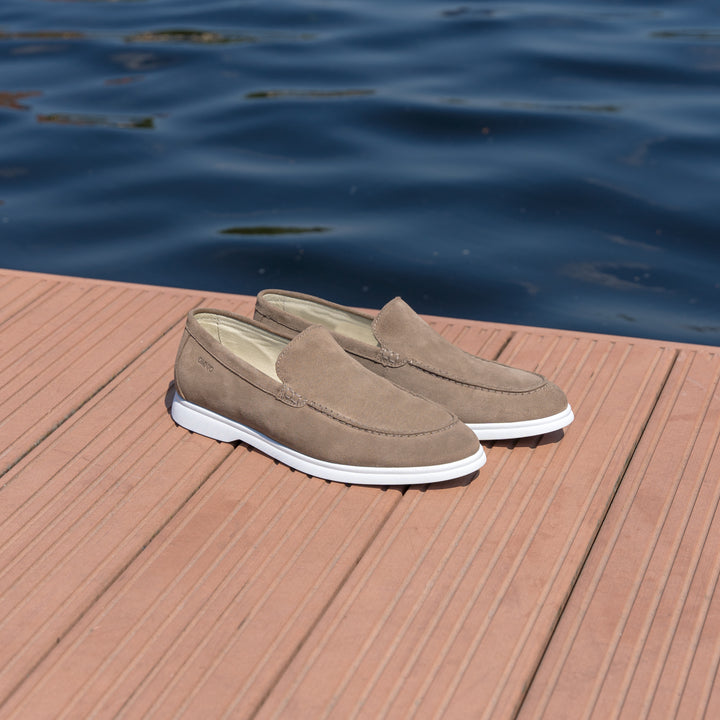 ACE LOAFER MOC Taupe Suede