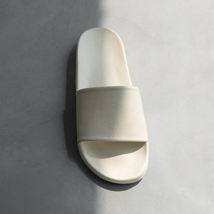 LUXURY GRIP SLIDE Off White Leather