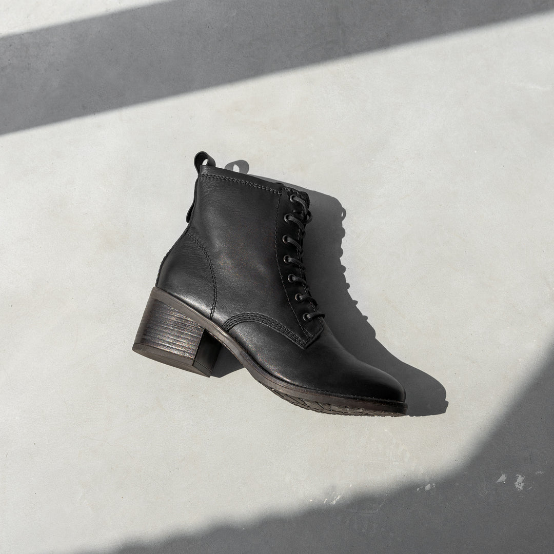 ANNIE ANKLE LACE BOOT Piele Naturală Neagră