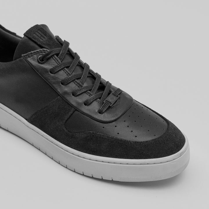 BENNET SONDER LOW Black LS Leather Milled