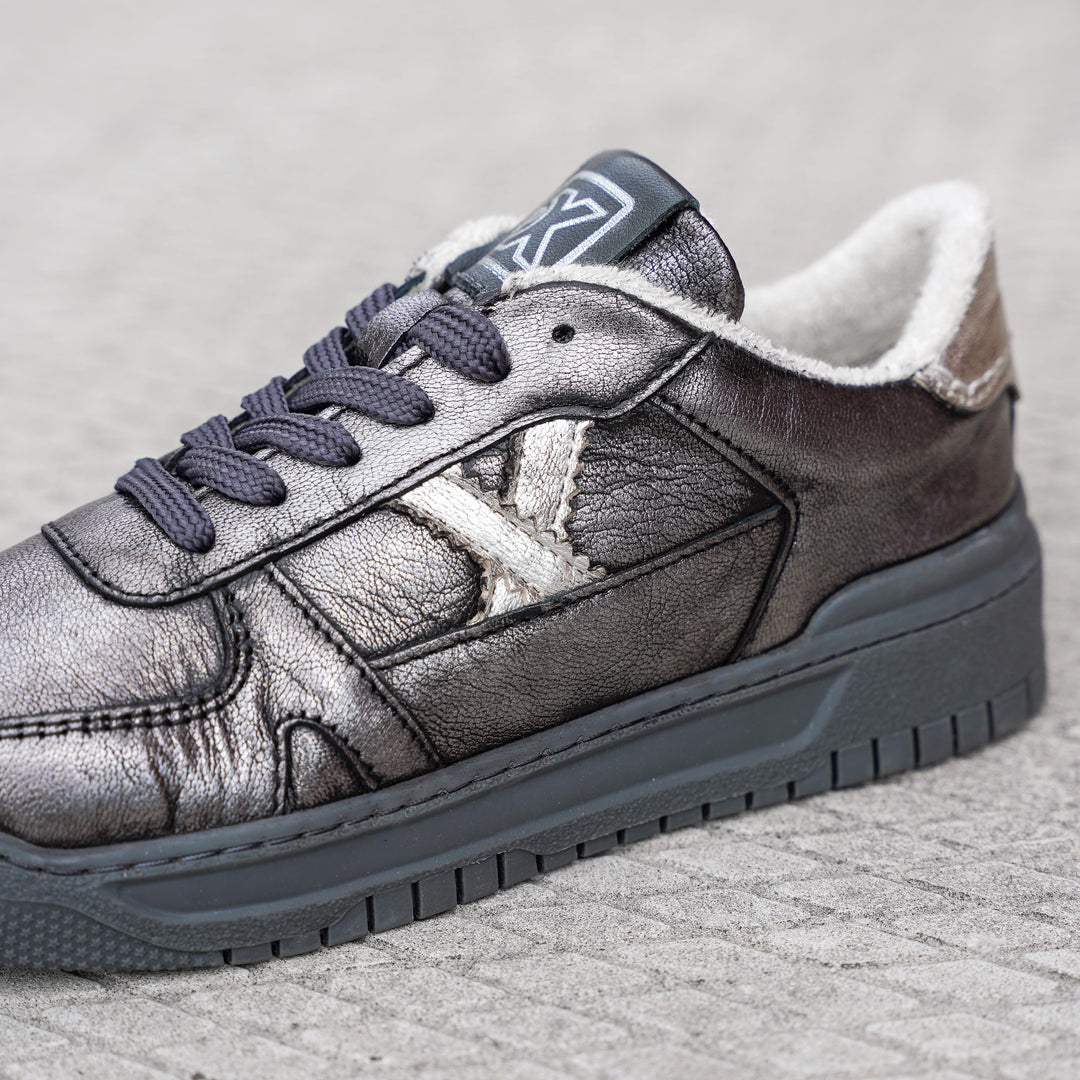 VIOLETTA SNEAKER Pewter Metalic Leather