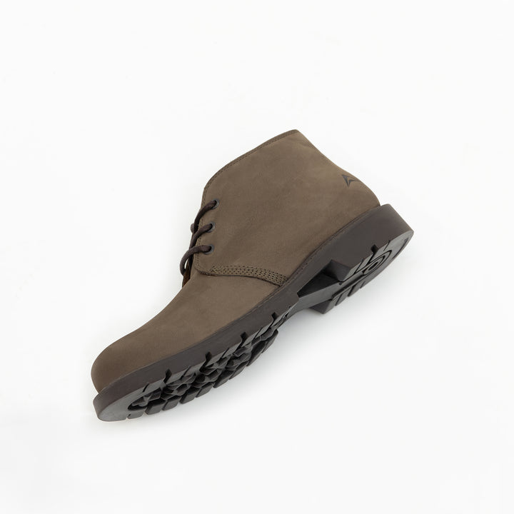 TUNDRA CHUKKA Olive Nubuck