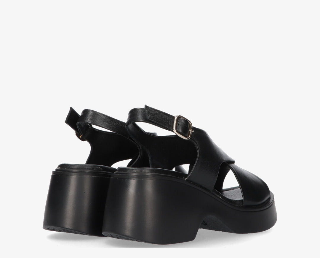 HALLIE SANDAL Black Leather
