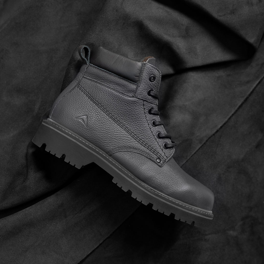 NEW THUNDER BOOT Grey Leather
