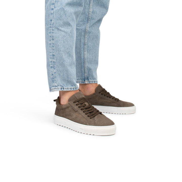 NIGEL SNEAKER Dark Taupe Suede