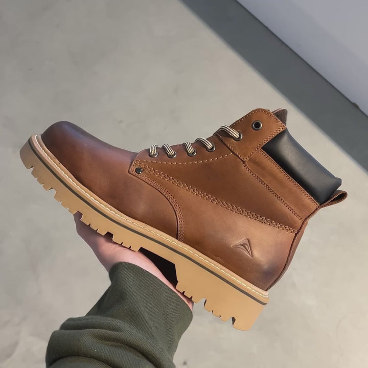 NEW THUNDER BOOT Tan Leather