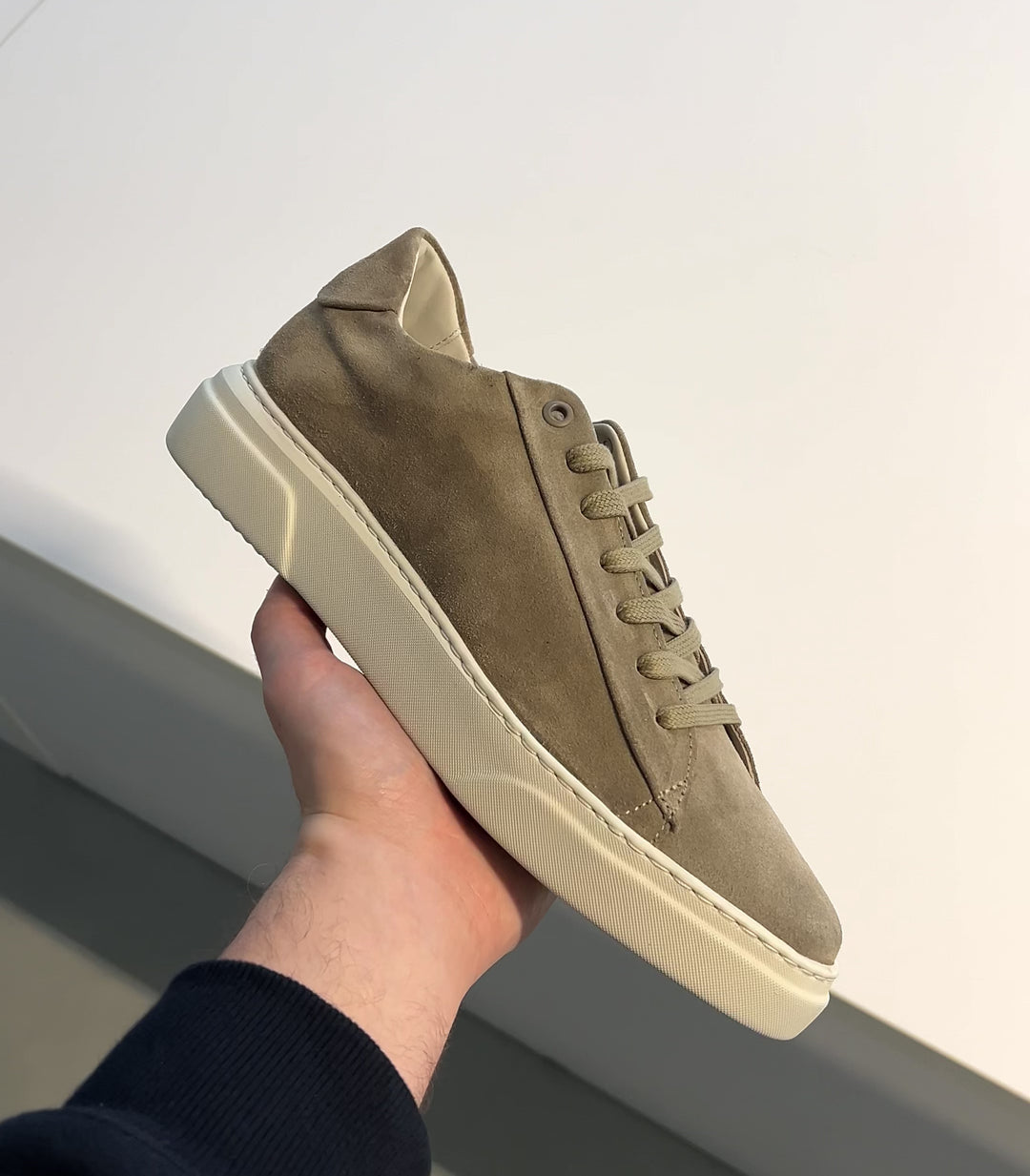 KEA BASE Taupe Suede