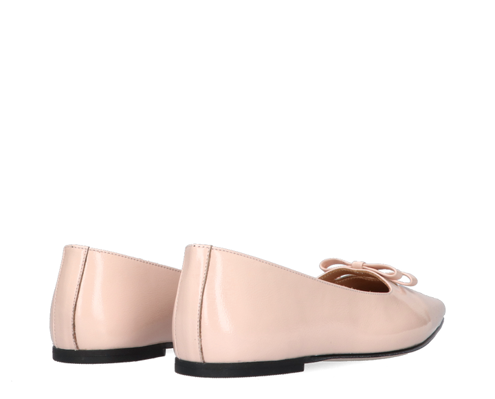 REA BOW Nude Patent Leather