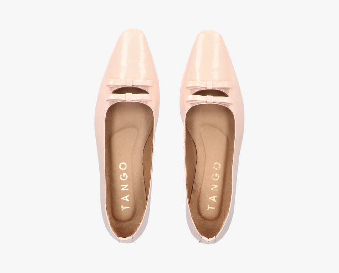 REA BOW Nude Patent Leather