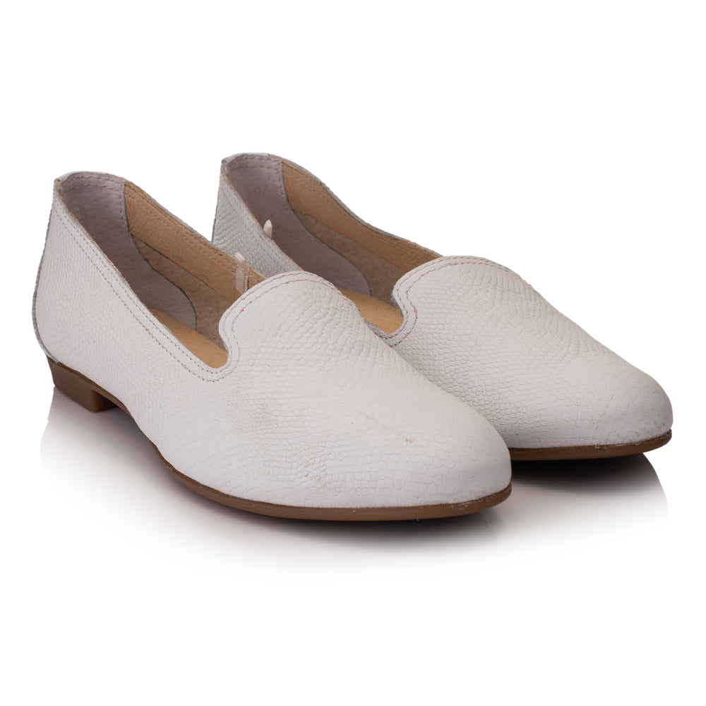 OMNIO Balerini Albi | Prep Plain Loafer White Embossed Livri Picolo - f
