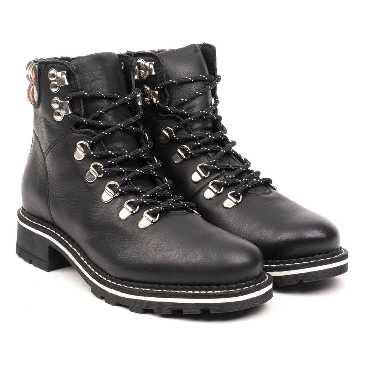 RUBY HIKING Black Leather Milled