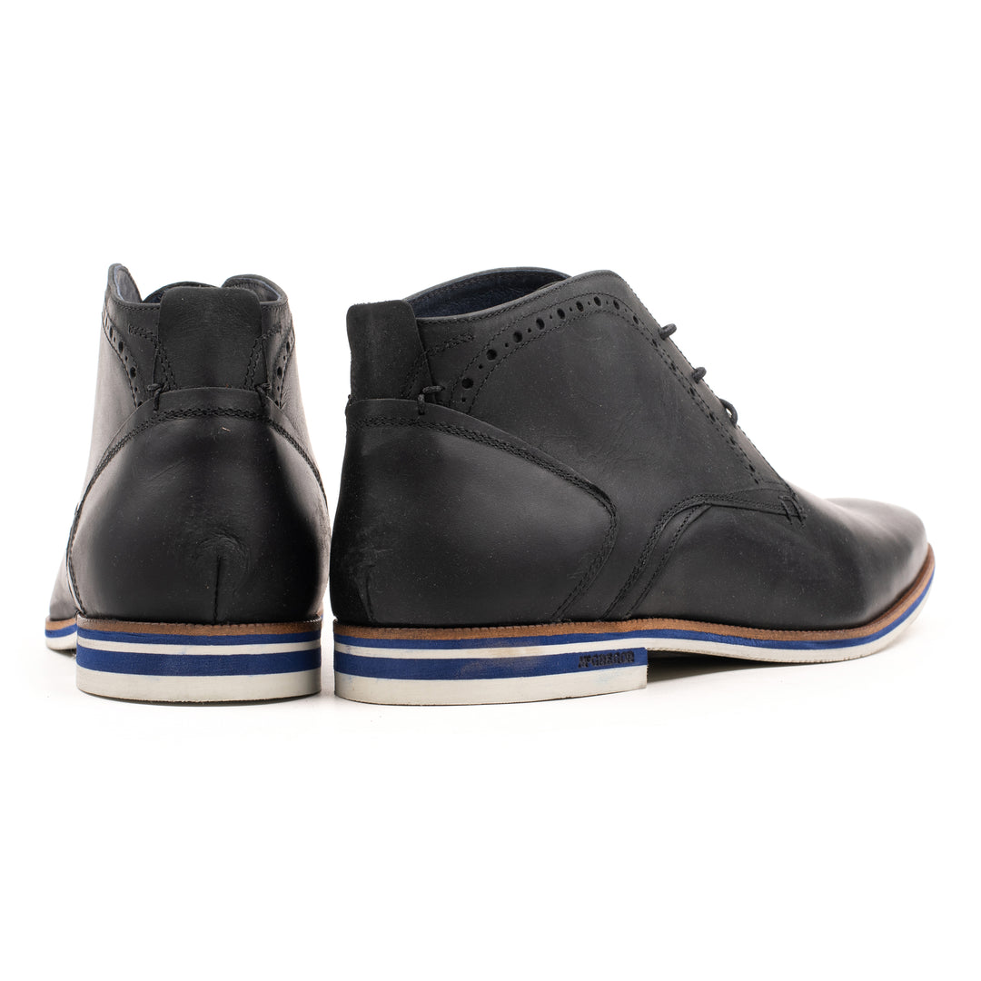 SANTANDER LACE UP Black Leather Pull up