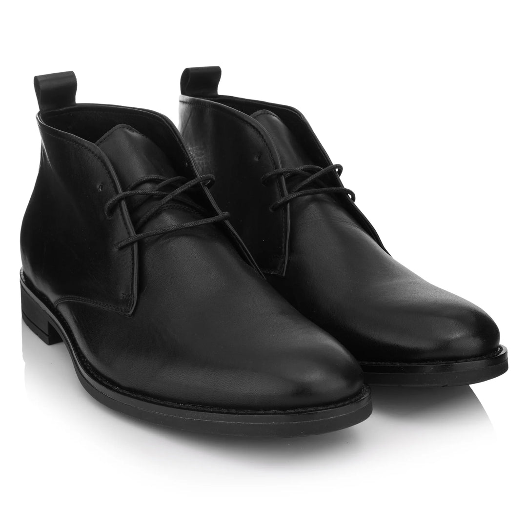BATAVIA CHUCKA 2 Black Leather Plain