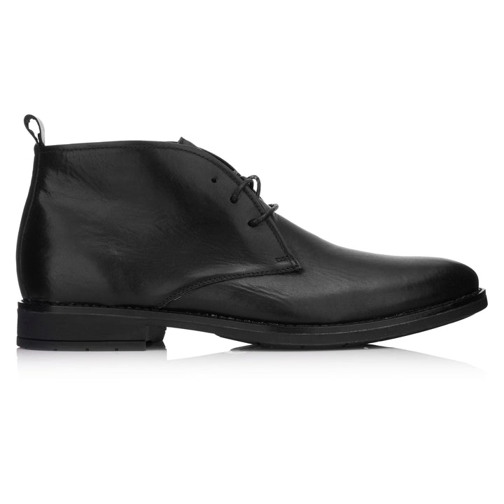 BATAVIA CHUCKA 2 Black Leather Plain