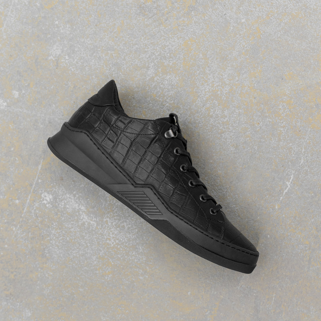 ESKO CITY LOW Coda Black Embossed Leather