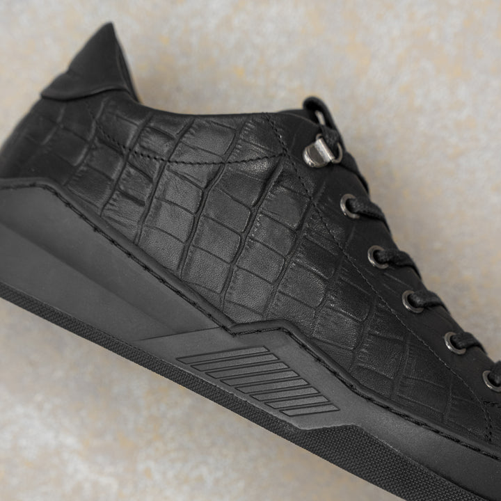 ESKO CITY LOW Coda Black Embossed Leather