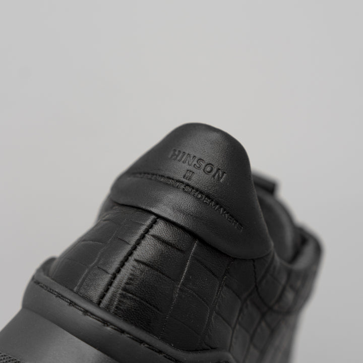 ESKO CITY LOW Coda Black Embossed Leather