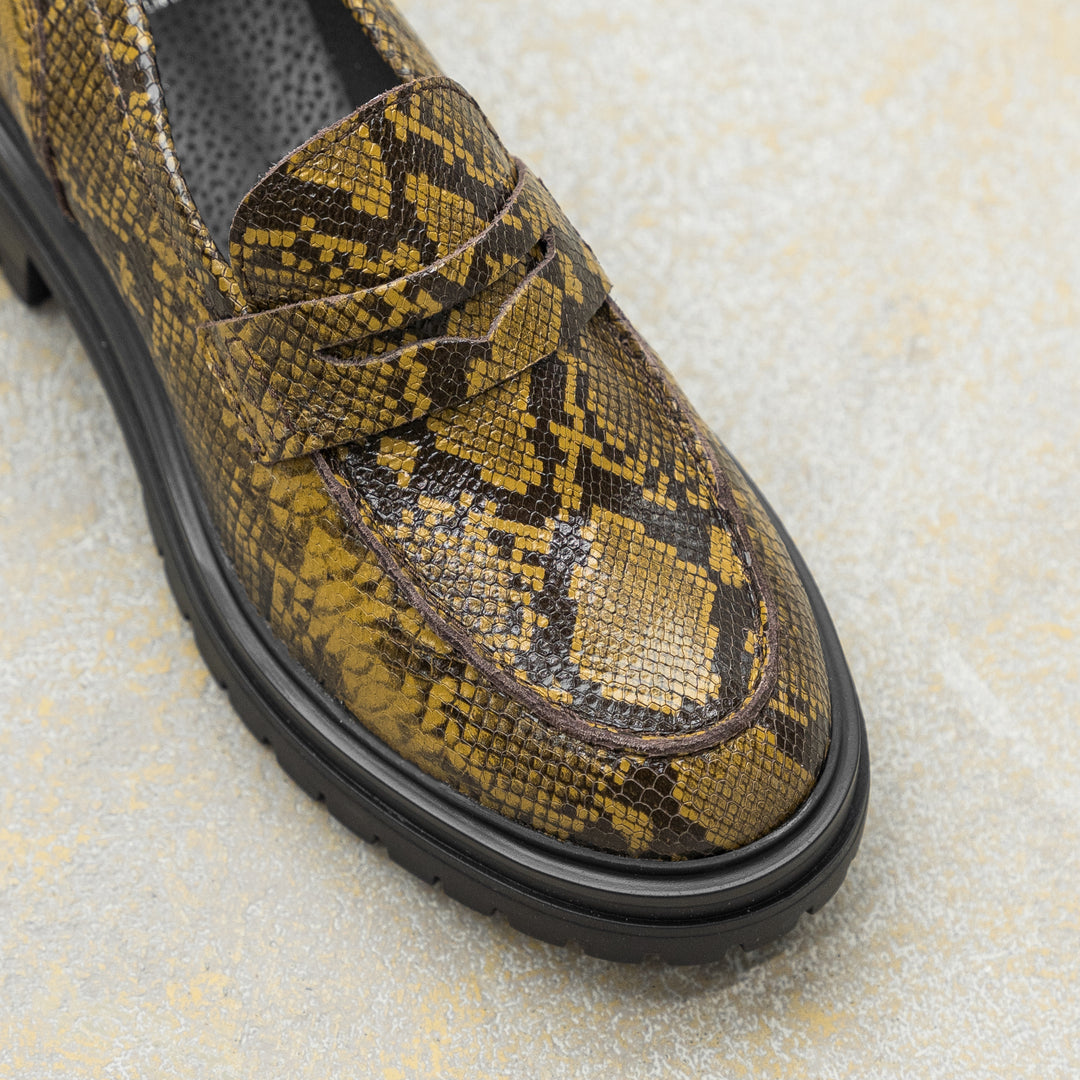 LEYTON LOAFER SADDLE Yellow Snake