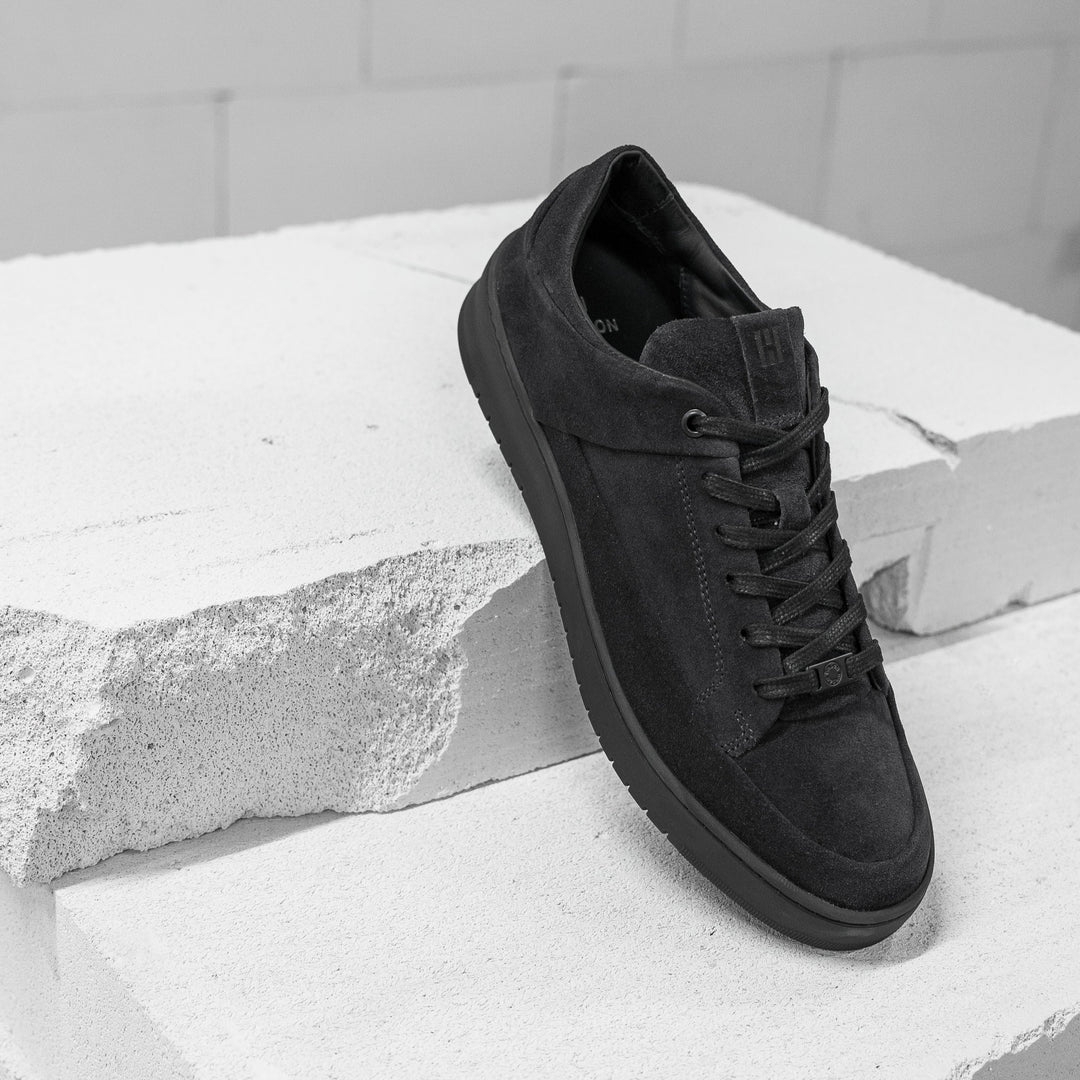 BENNET P4 LOW Off Black Suede