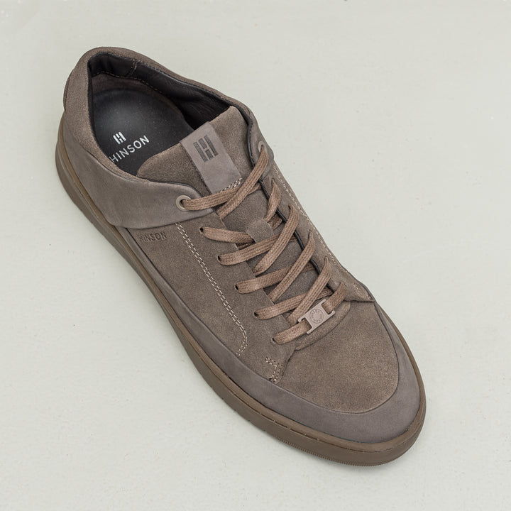 BENNET P4 LOW Taupe Nubuck Suede