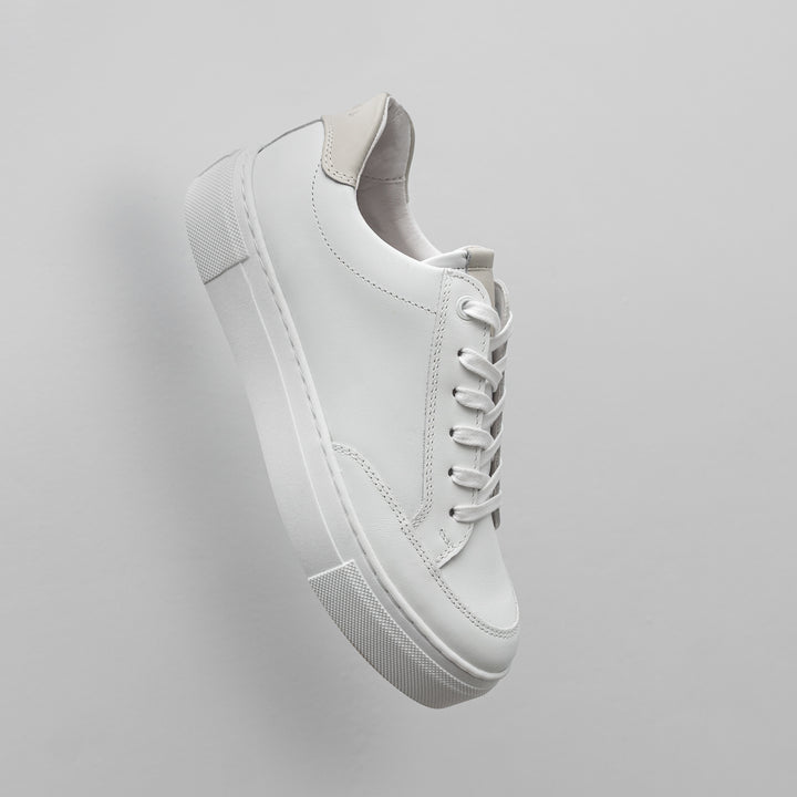 CAYENNE RETRO LOW White/Ice Leather