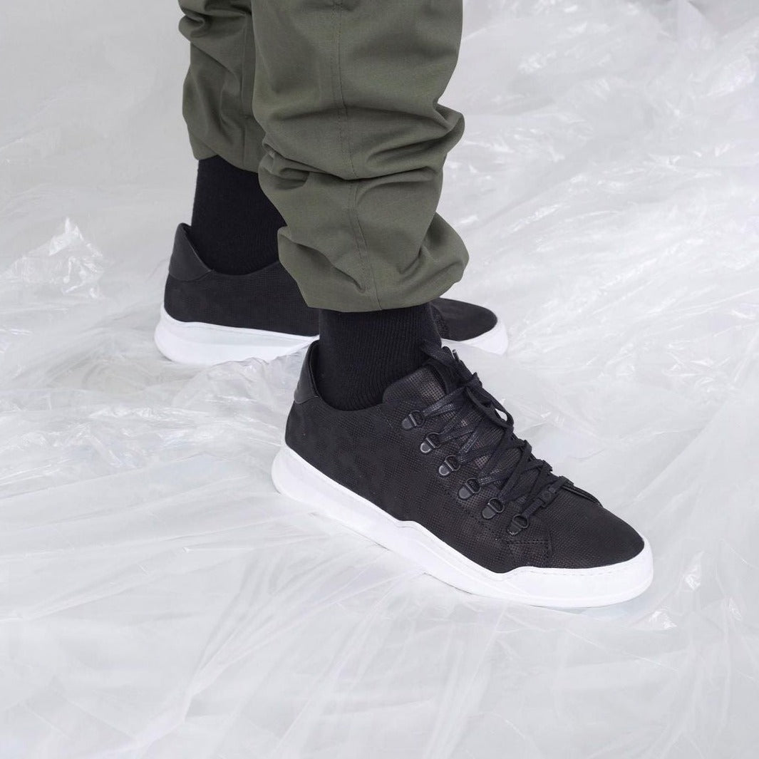 ALLIN HIKING GEO Black Embossed Leather